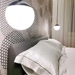 Apartment Experience *